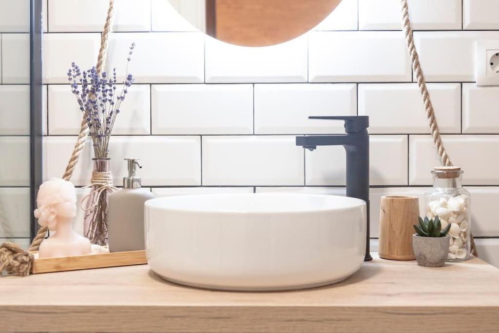 Rb - Urban Loft Retreat, Comfort & Good Location Valencia Ngoại thất bức ảnh